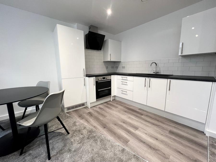 Flat Lowgate in Hull