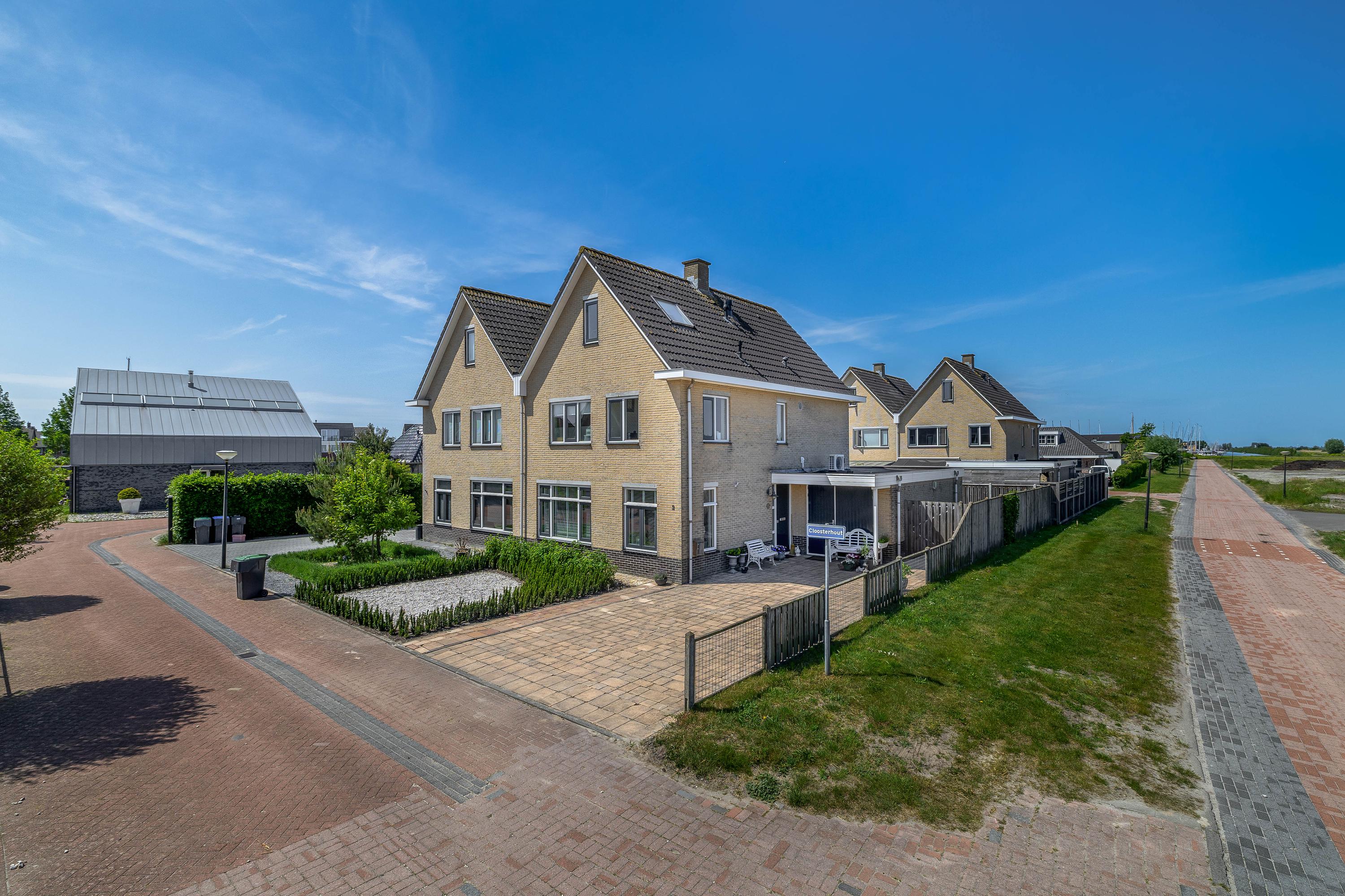 Huis Cloosterhout 2 in Lemmer