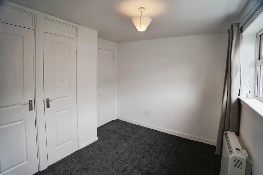 Flat Lumley Place in Grangemouth