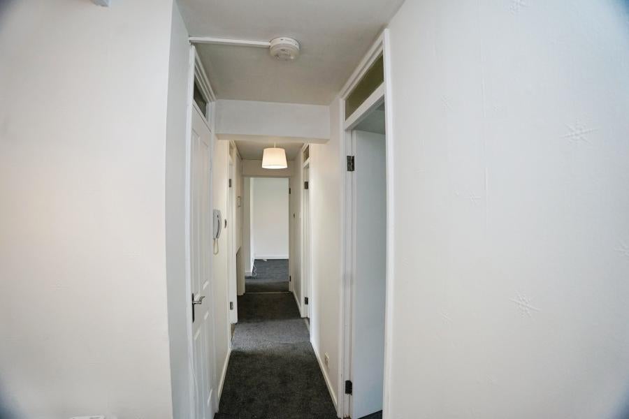 Flat Lumley Place in Grangemouth