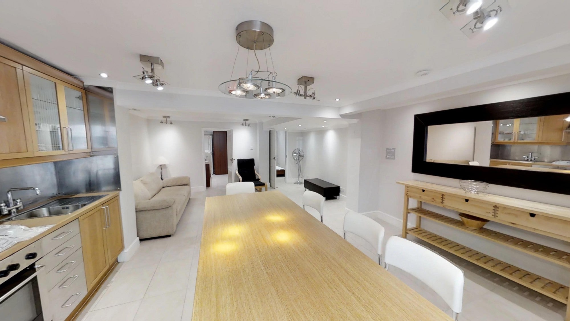 Flat Devonshire Road in Greater London
