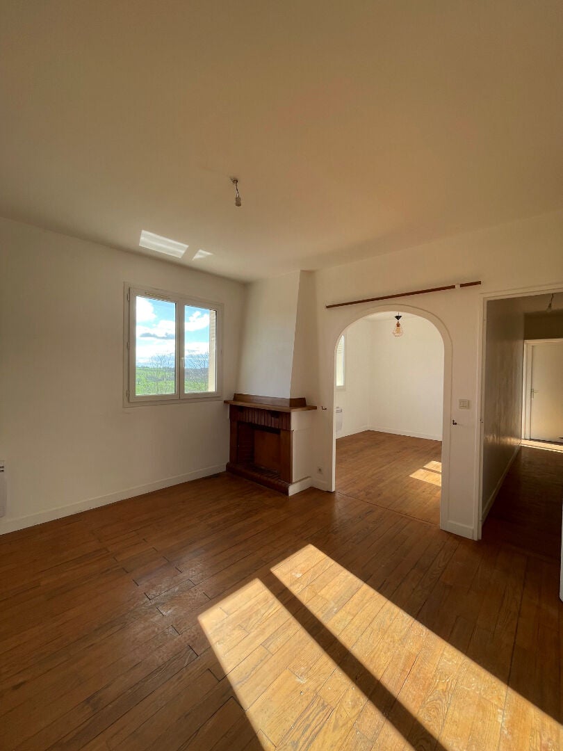Appartement Route de Lastou à Castillon-Savès