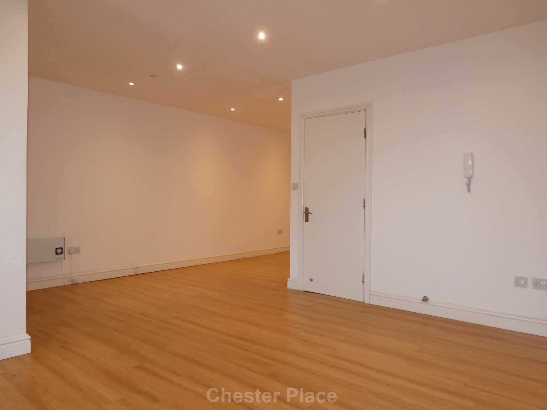 Flat Chester Road West in Shotton
