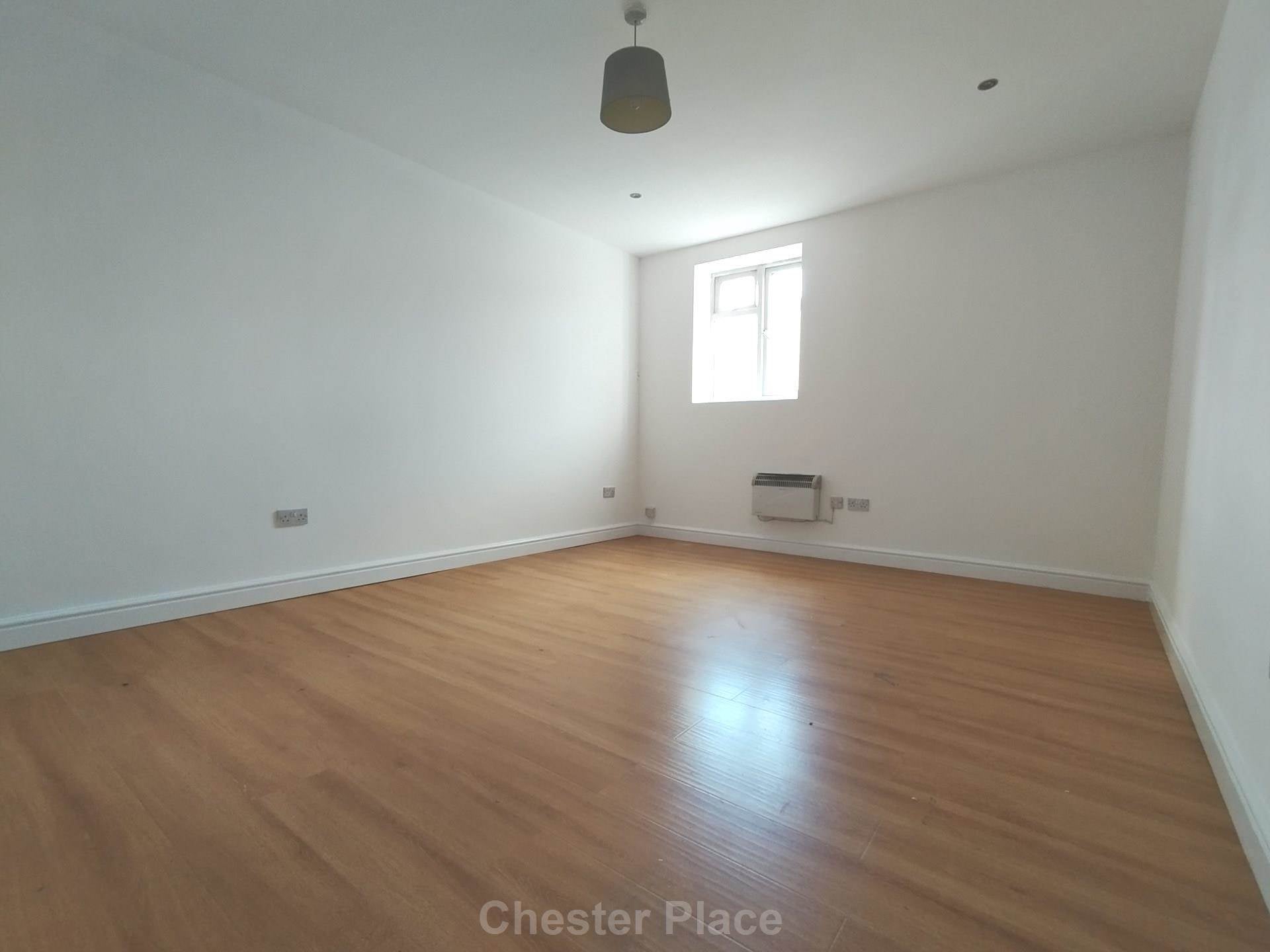 Flat Chester Road West in Shotton