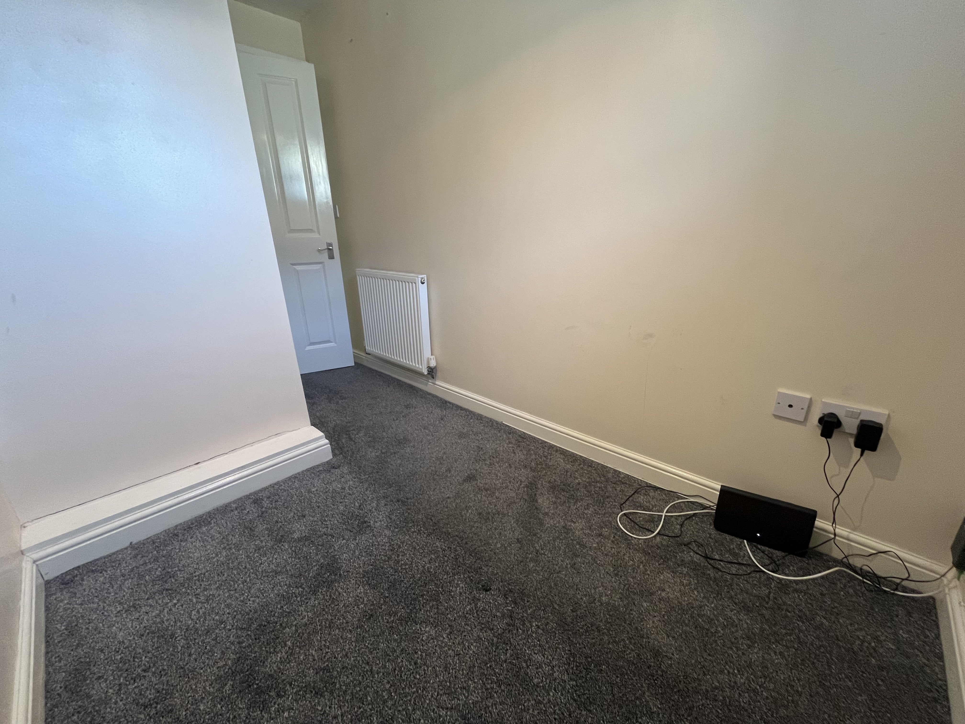 Flat Wellfield Mews in Kirklees