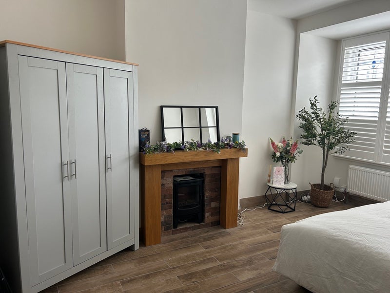 Room Birch Avenue in Greater London