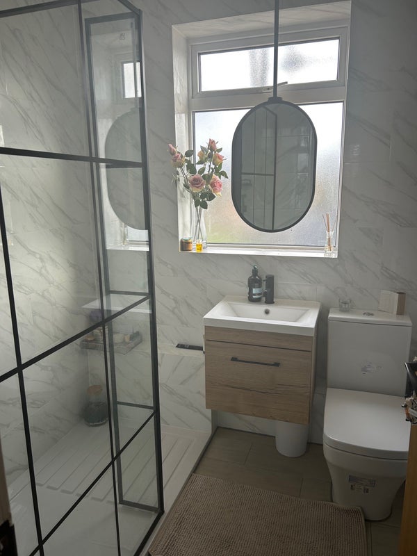 Room Birch Avenue in Greater London