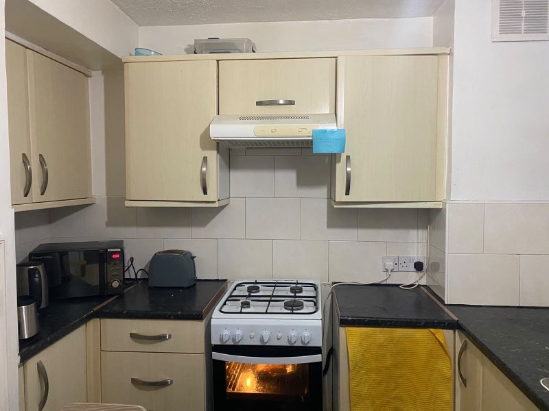 Room Norbiton Road in Greater London