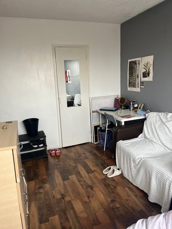 Room Norbiton Road in Greater London