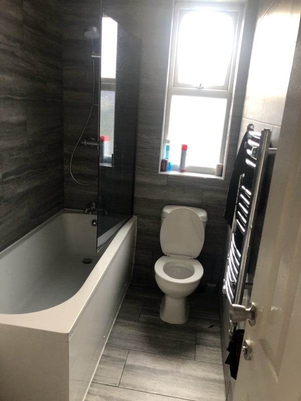 Room Gough Walk in Greater London