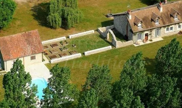 Room Route des Sables in Valloire-sur-Cisse