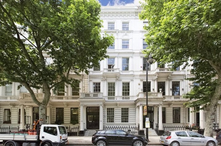 Flat Queen's Gate in Greater London