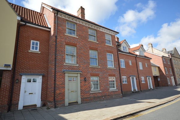 Flat Drays Yard in Norwich