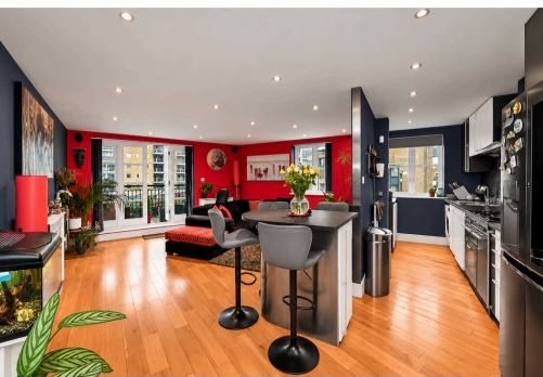 Room Victory Place in Greater London