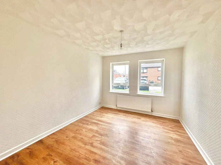 Flat St Denys Road in Southampton