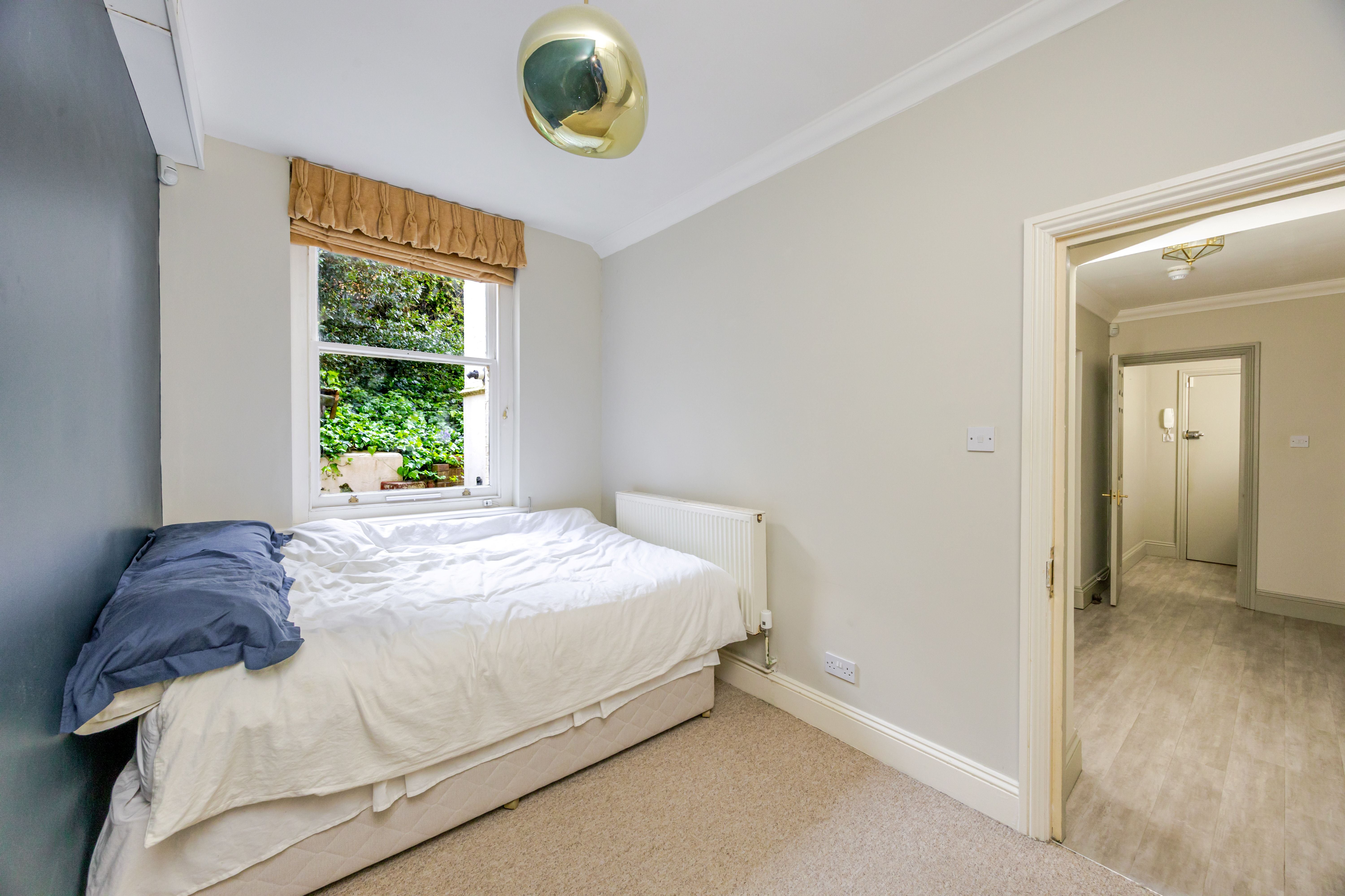 Flat Third Avenue in Portslade by Sea