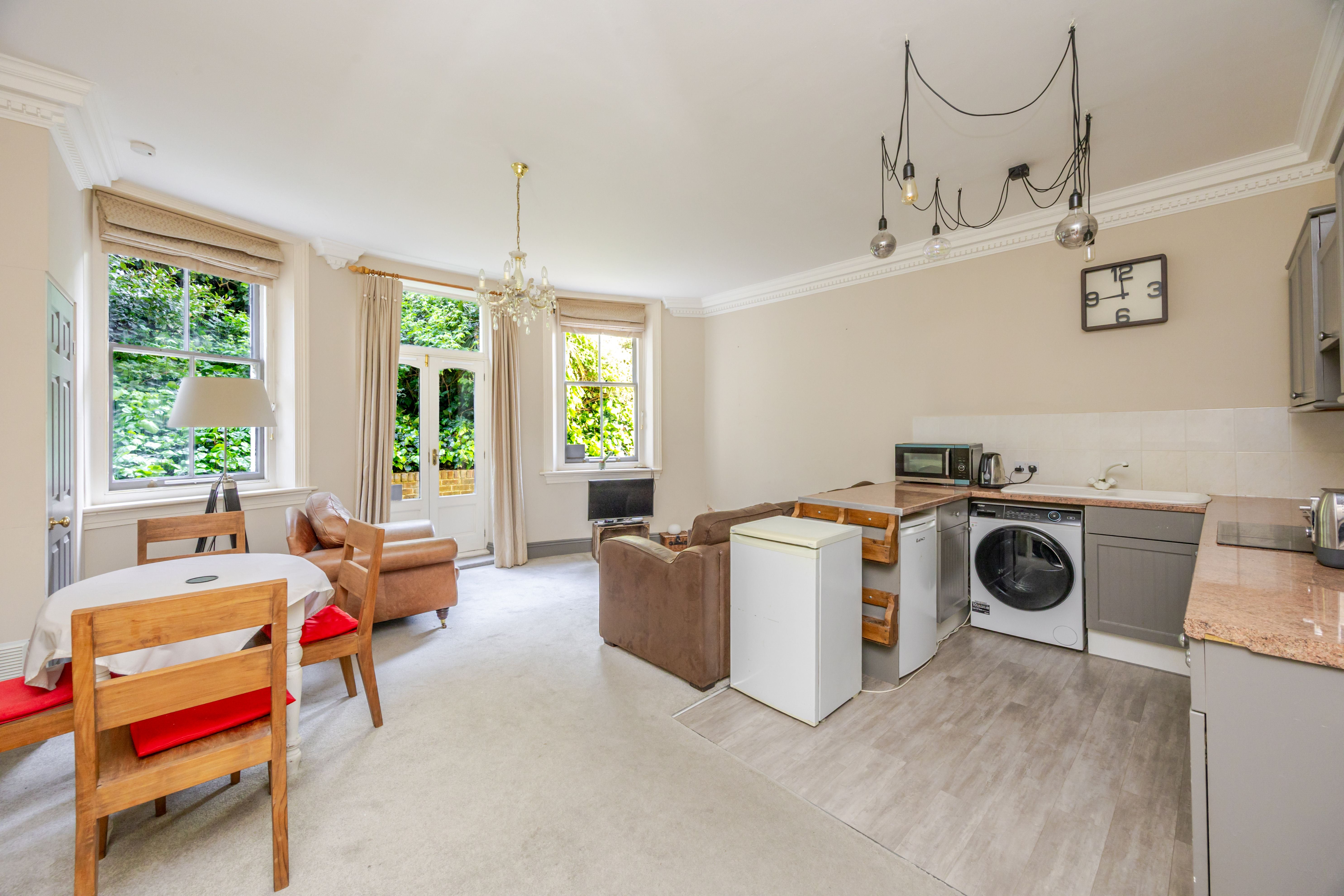 Flat Third Avenue in Portslade by Sea