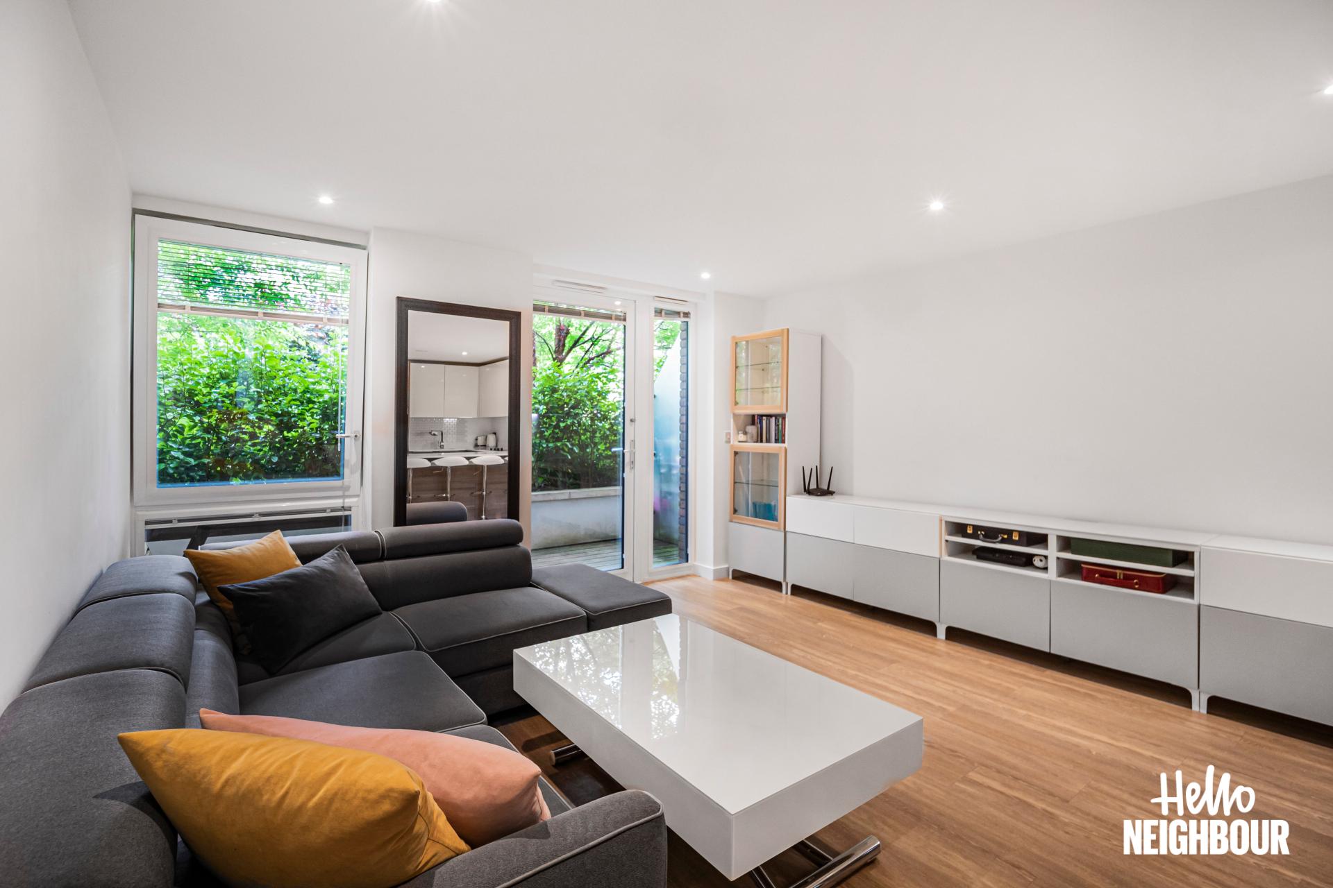 Flat Ashton Reach in Greater London