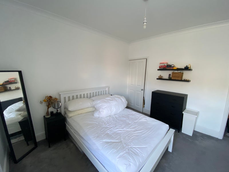 Room Bickerton Road in Sheffield