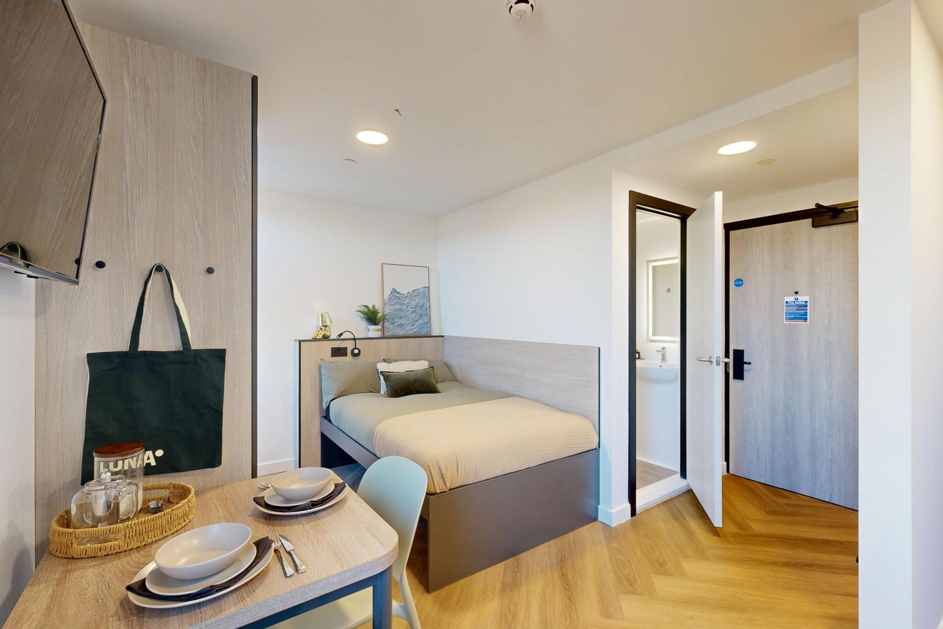 Room Radmarsh Road in Nottingham