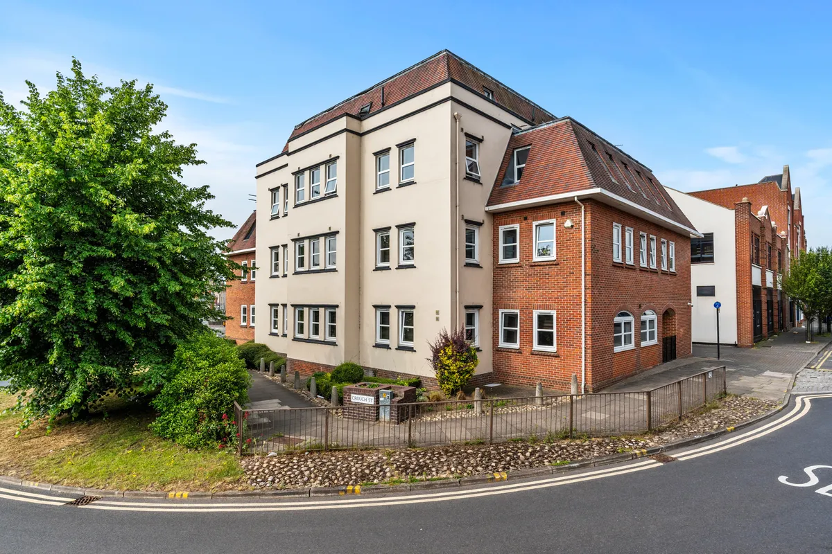 Flat Crouch Street in Colchester