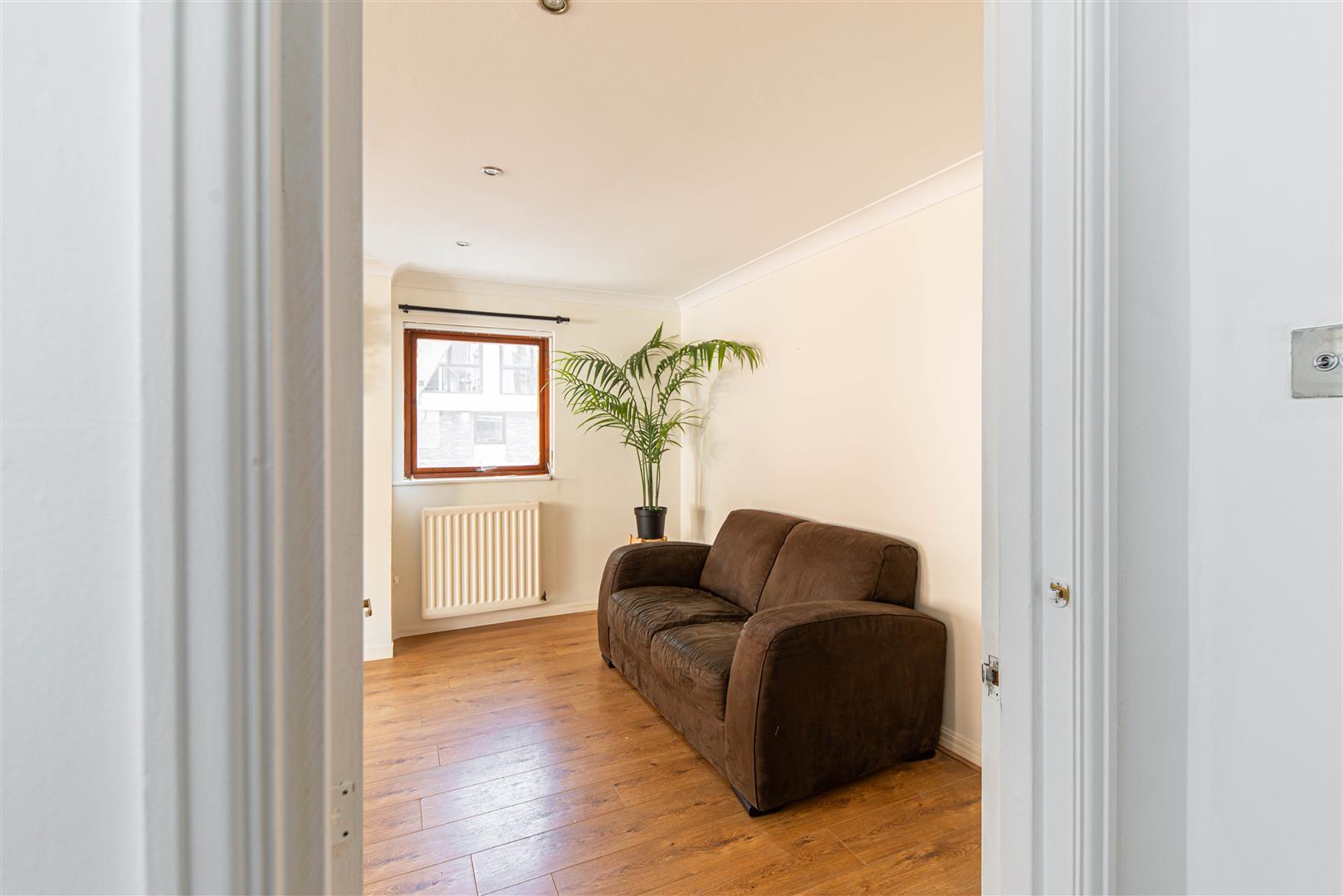 Flat Blue Anchor Court in Newcastle upon Tyne