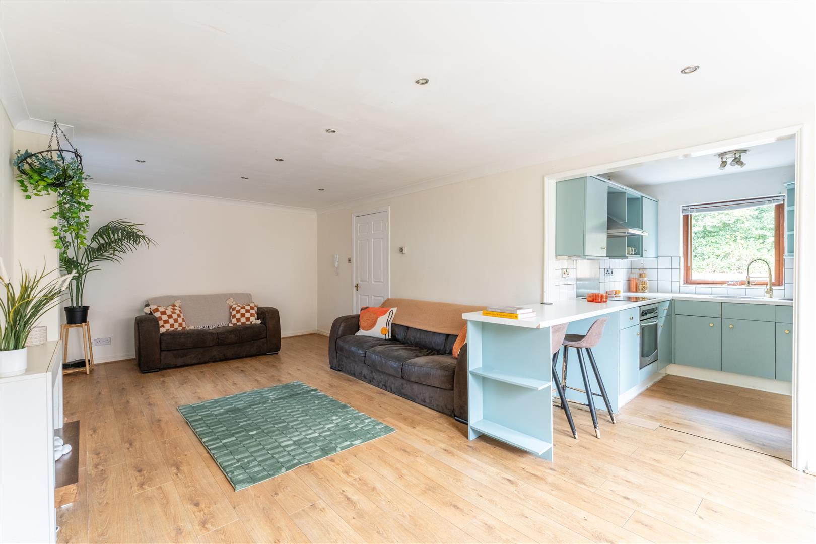 Flat Blue Anchor Court in Newcastle upon Tyne