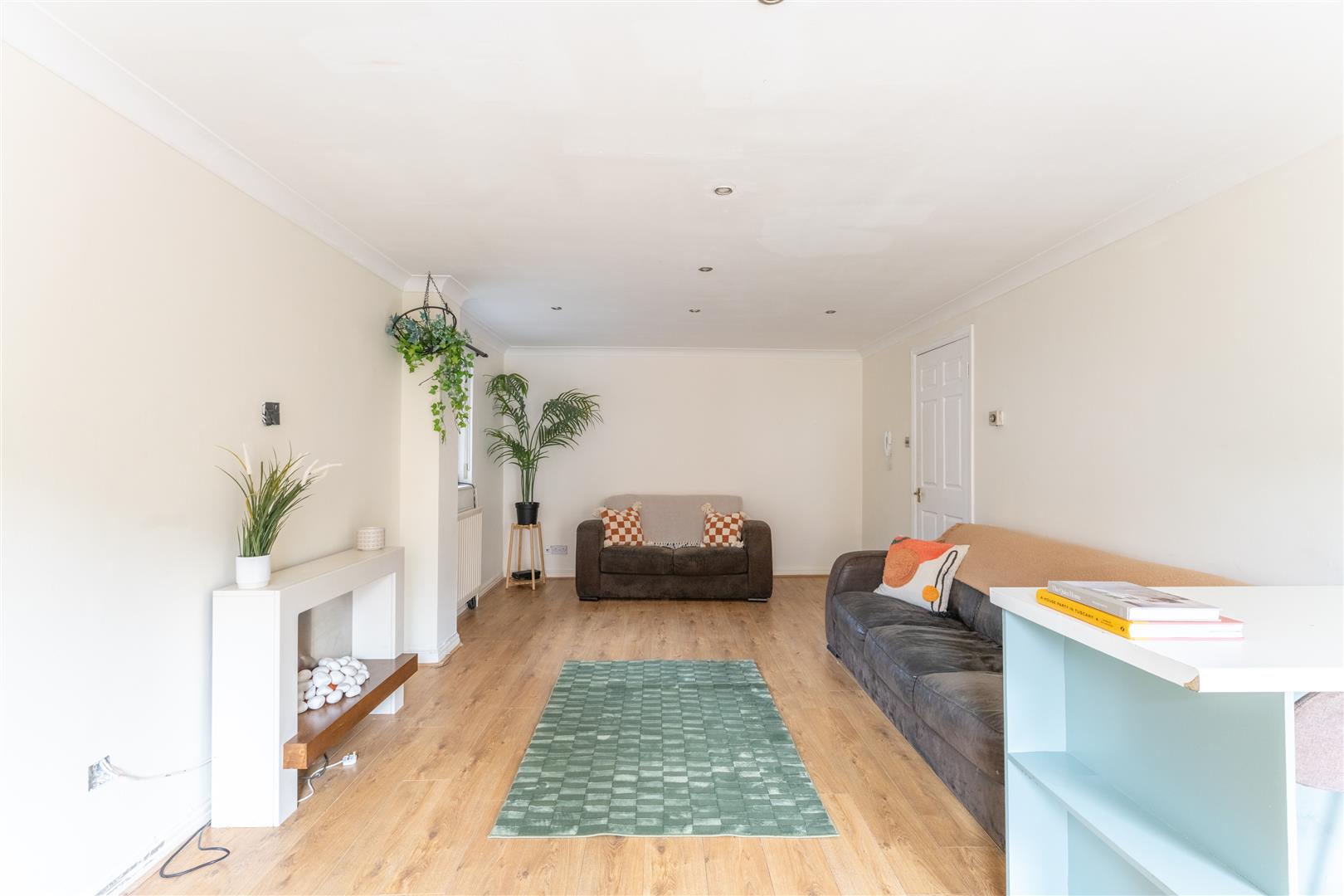 Flat Blue Anchor Court in Newcastle upon Tyne