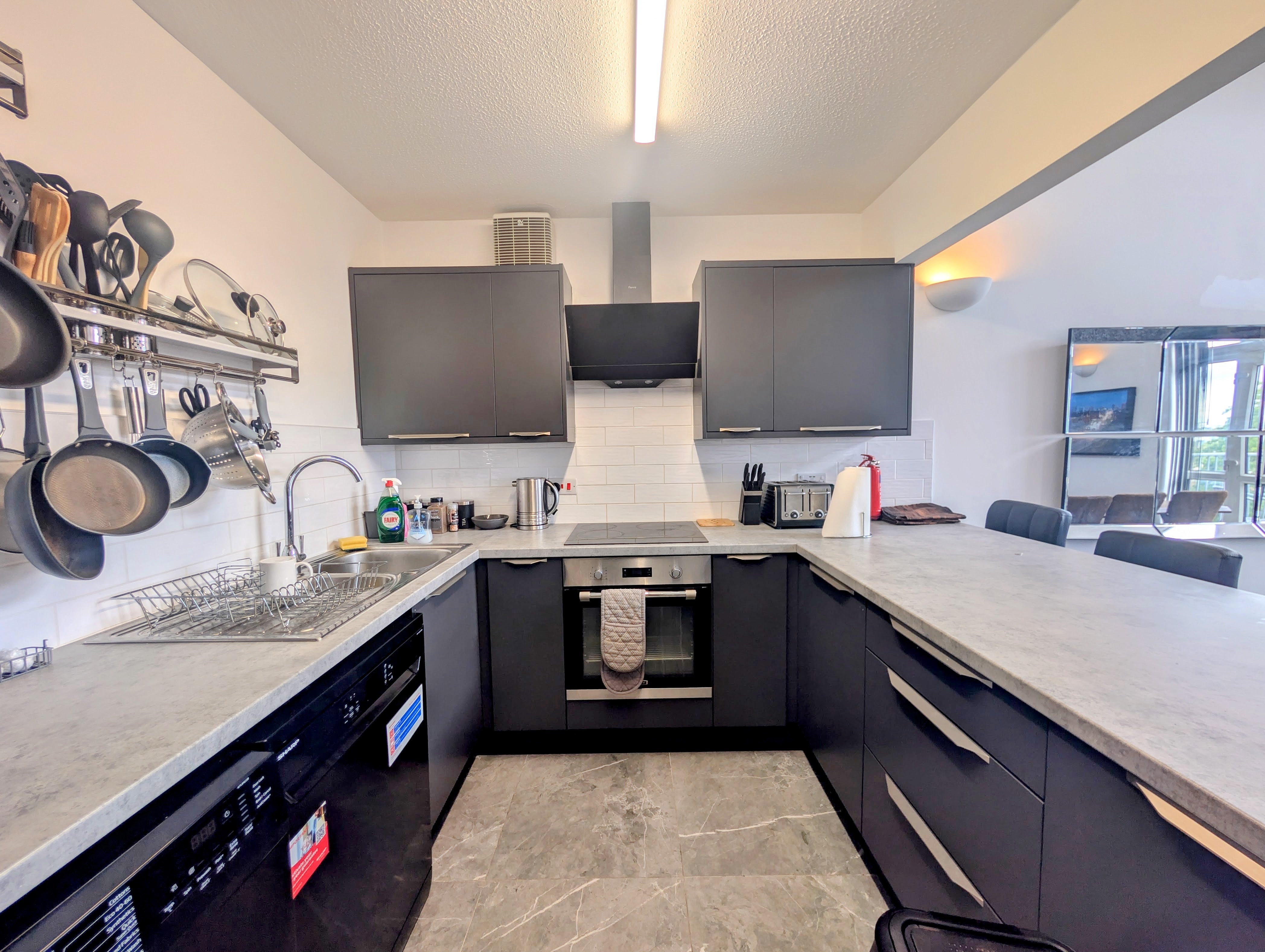 Flat Smedley Lane in Manchester