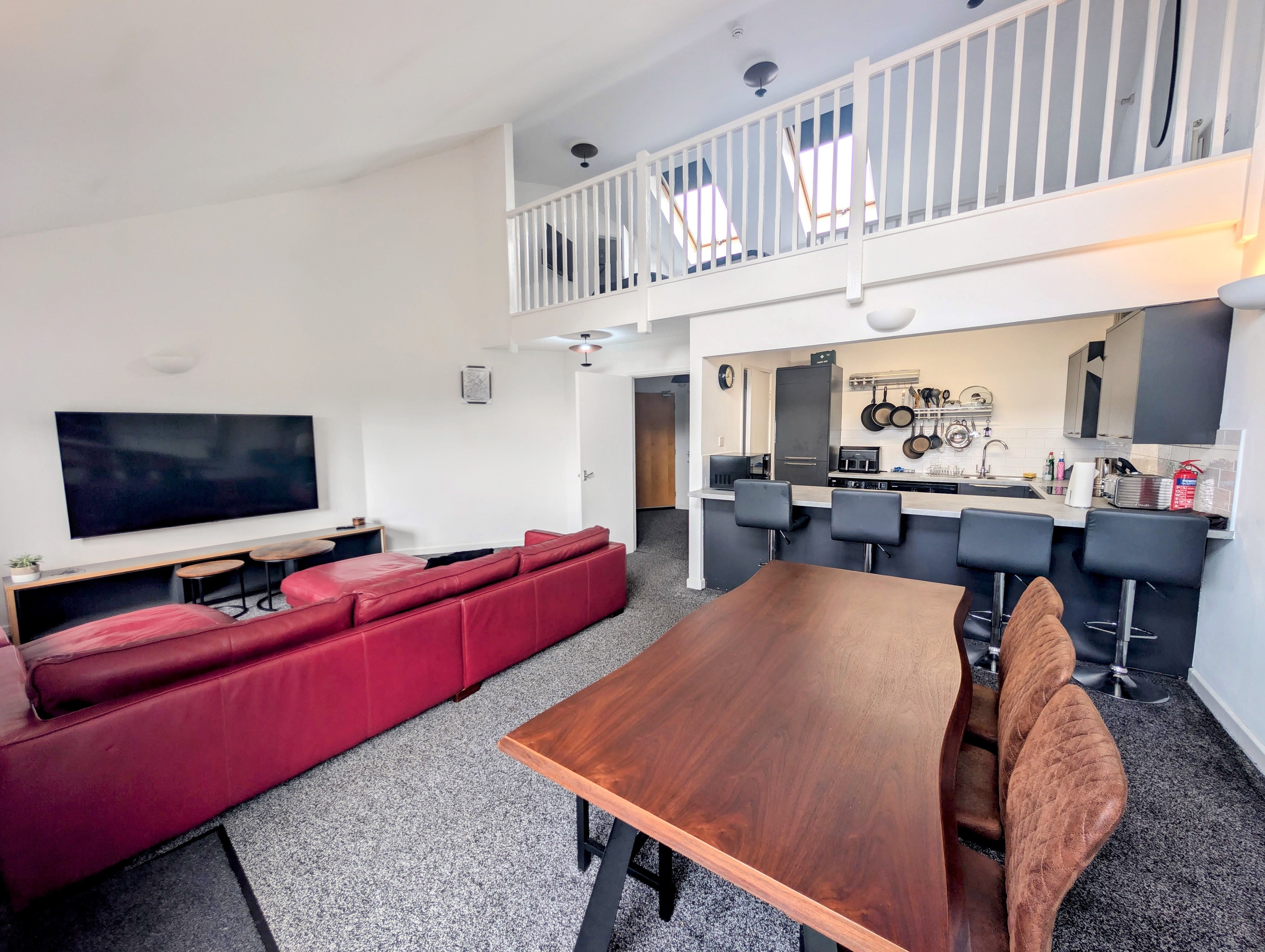 Flat Smedley Lane in Manchester