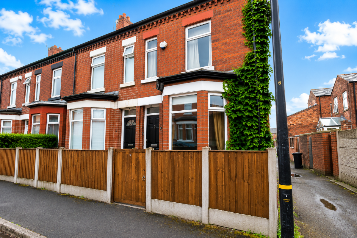 House Richmond Avenue in Trafford