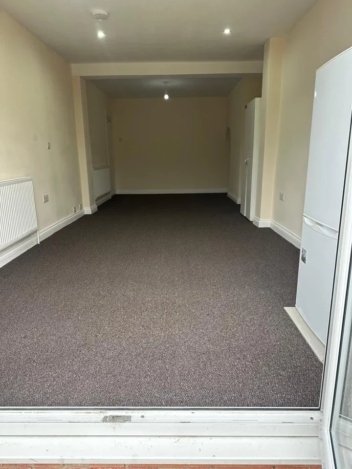 Room St Pauls Close in Greater London