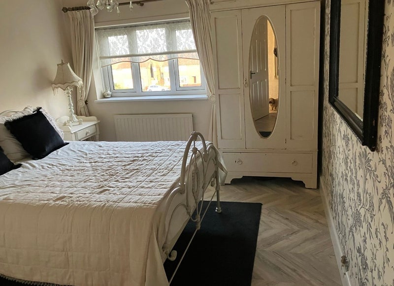 Room Wilkes Road in Brentwood