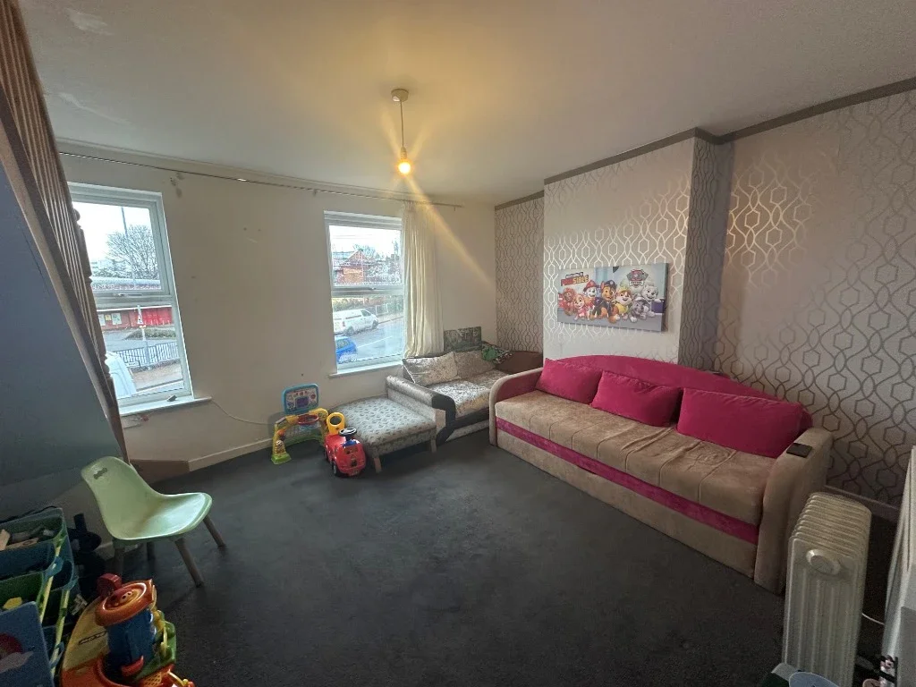 Flat Winstanley Road in Wellingborough