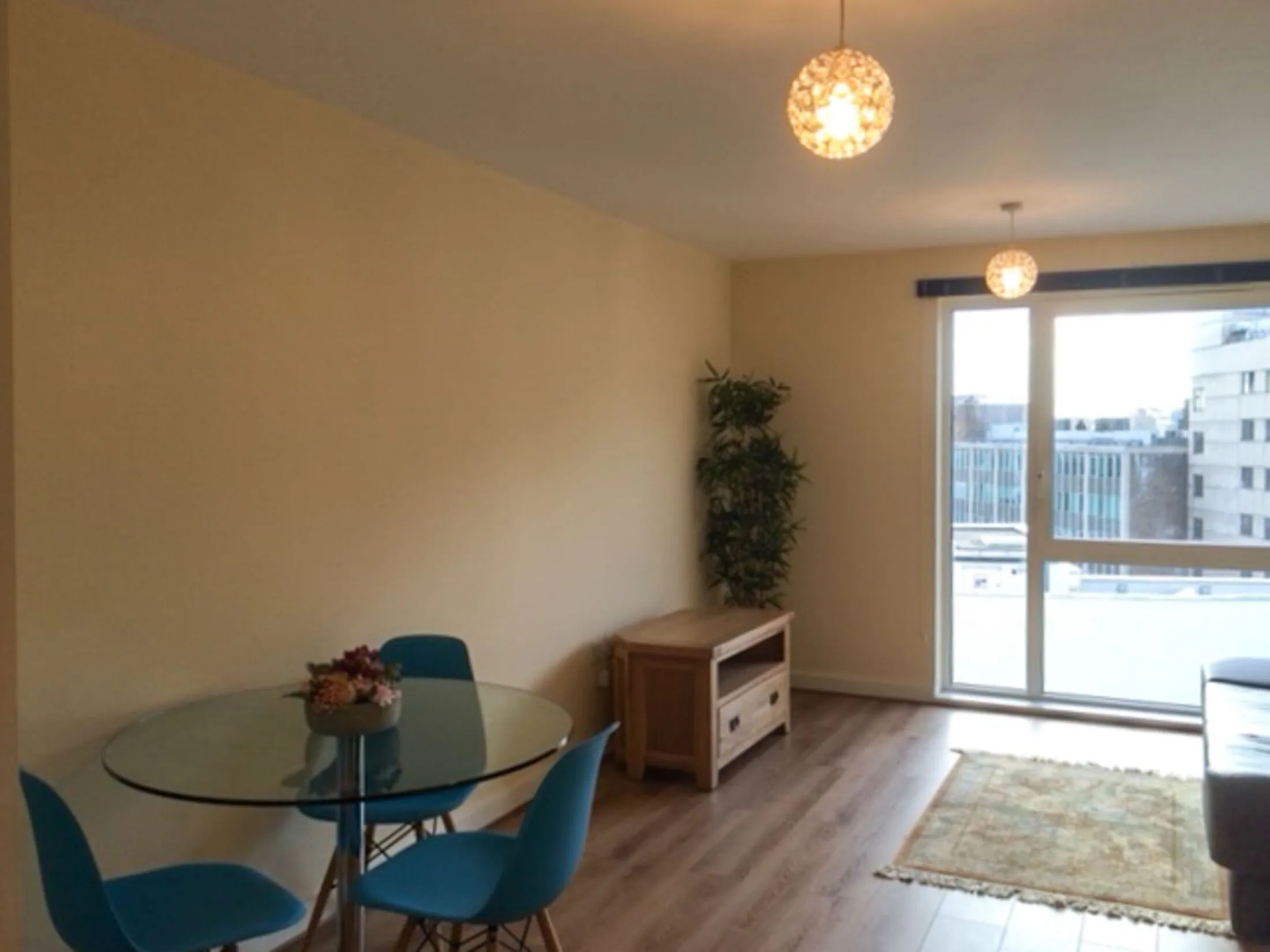 Flat Wilton Road in City of Westminster