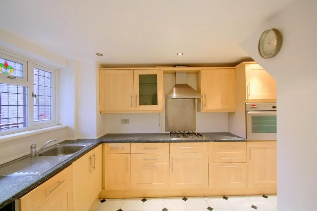 Flat New North Road in Greater London