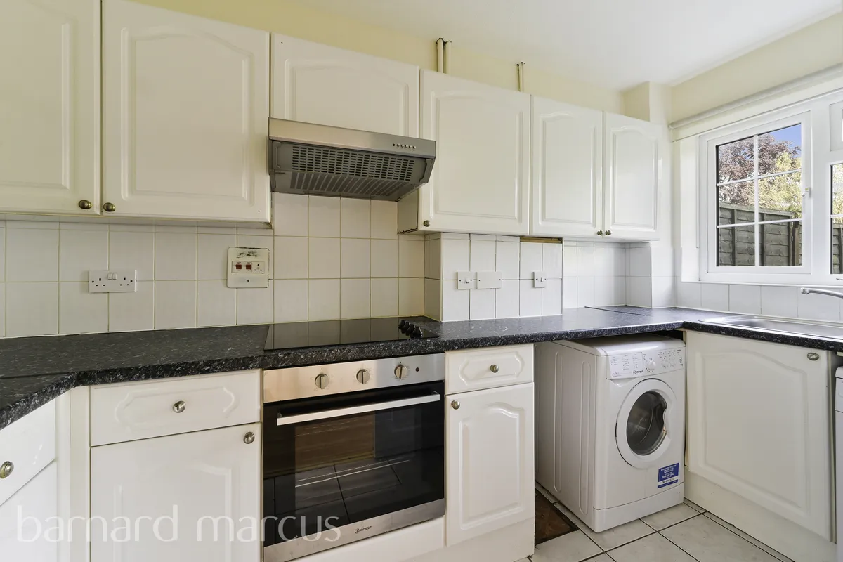 House Tapestry Close in Greater London