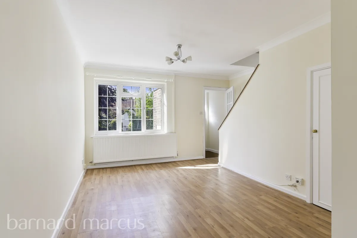 House Tapestry Close in Greater London
