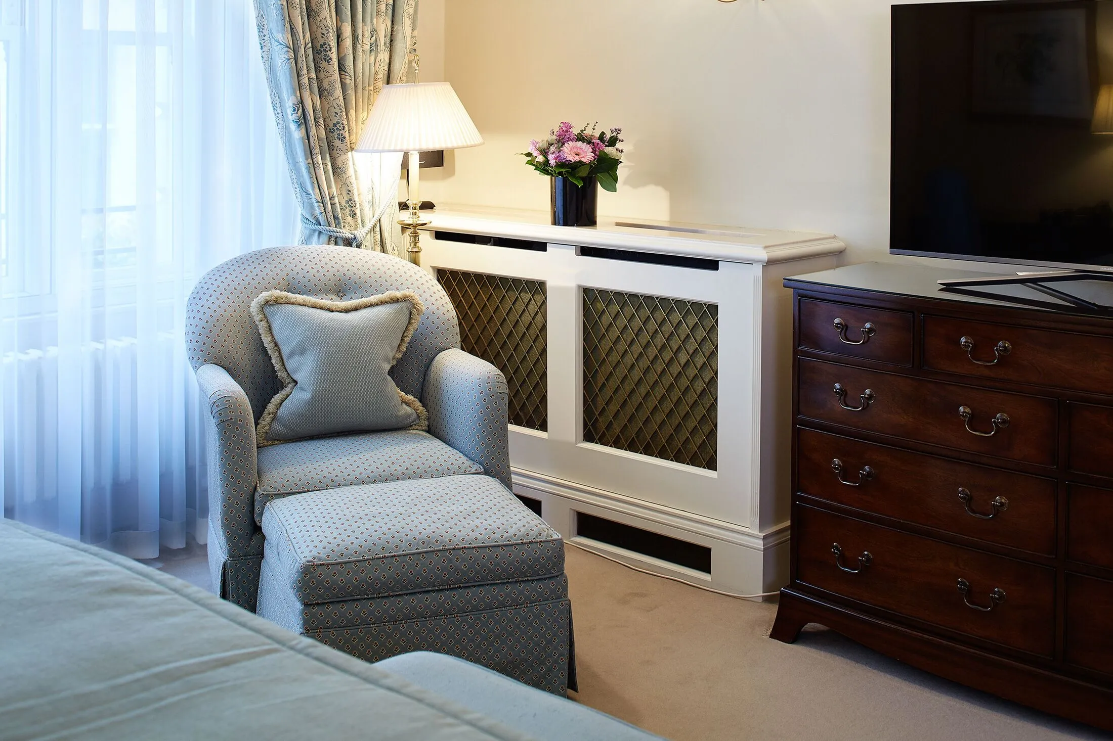 Flat Hyde Park Gate in Greater London