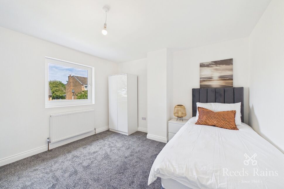 Room Underley Street in Burnley