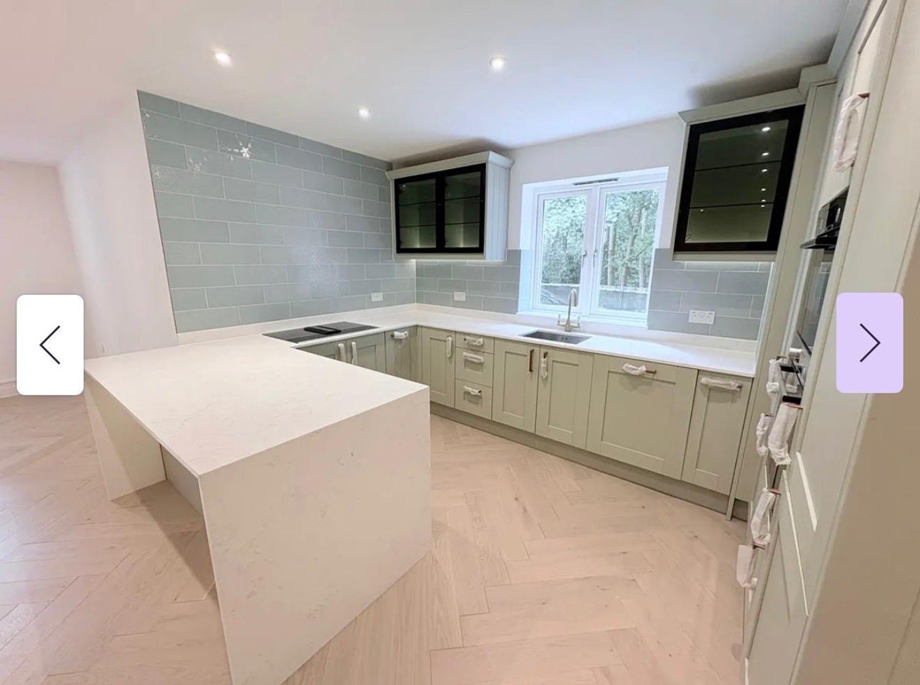 Room Newgate Street in Greater London