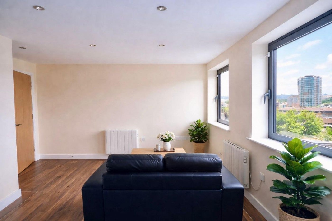 Flat Fitzwilliam Street in Sheffield