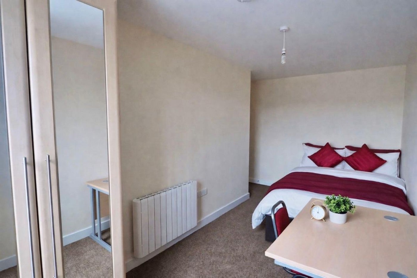 Flat Fitzwilliam Street in Sheffield