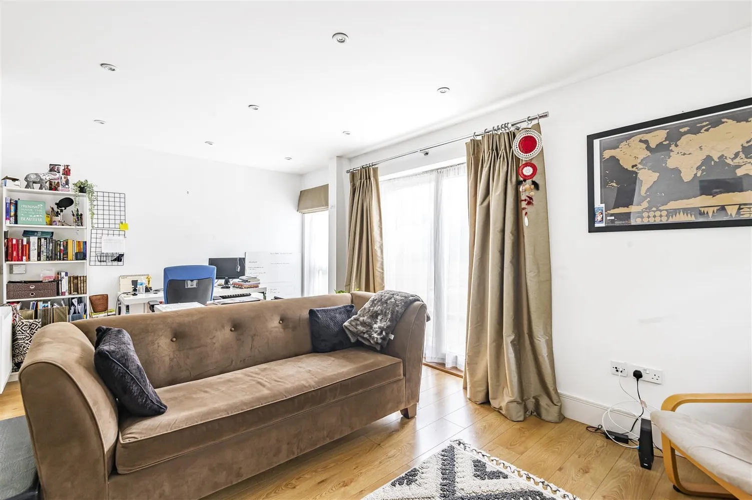 Flat College Road in Woking