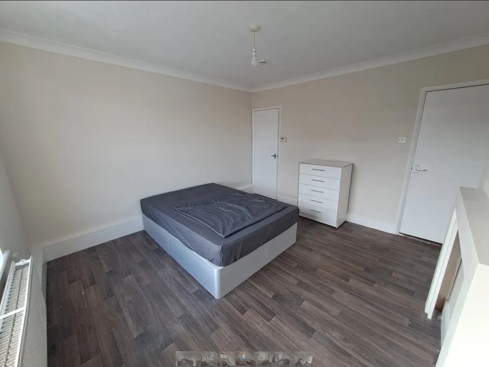Flat Springfield Road in Tunbridge Wells