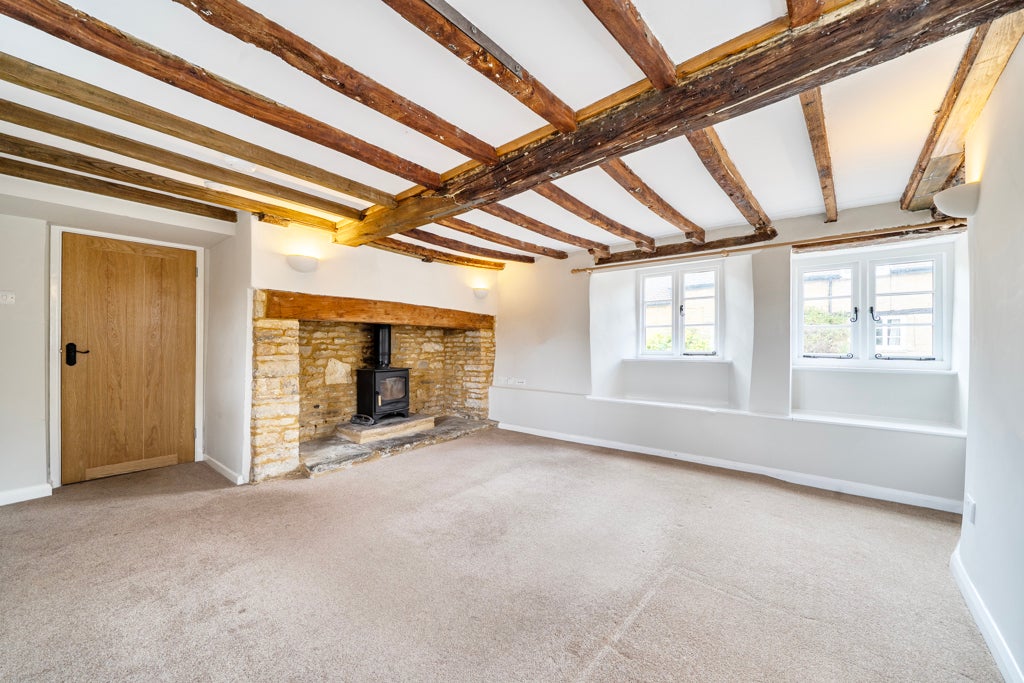 House Chipping Norton Road in West Oxfordshire