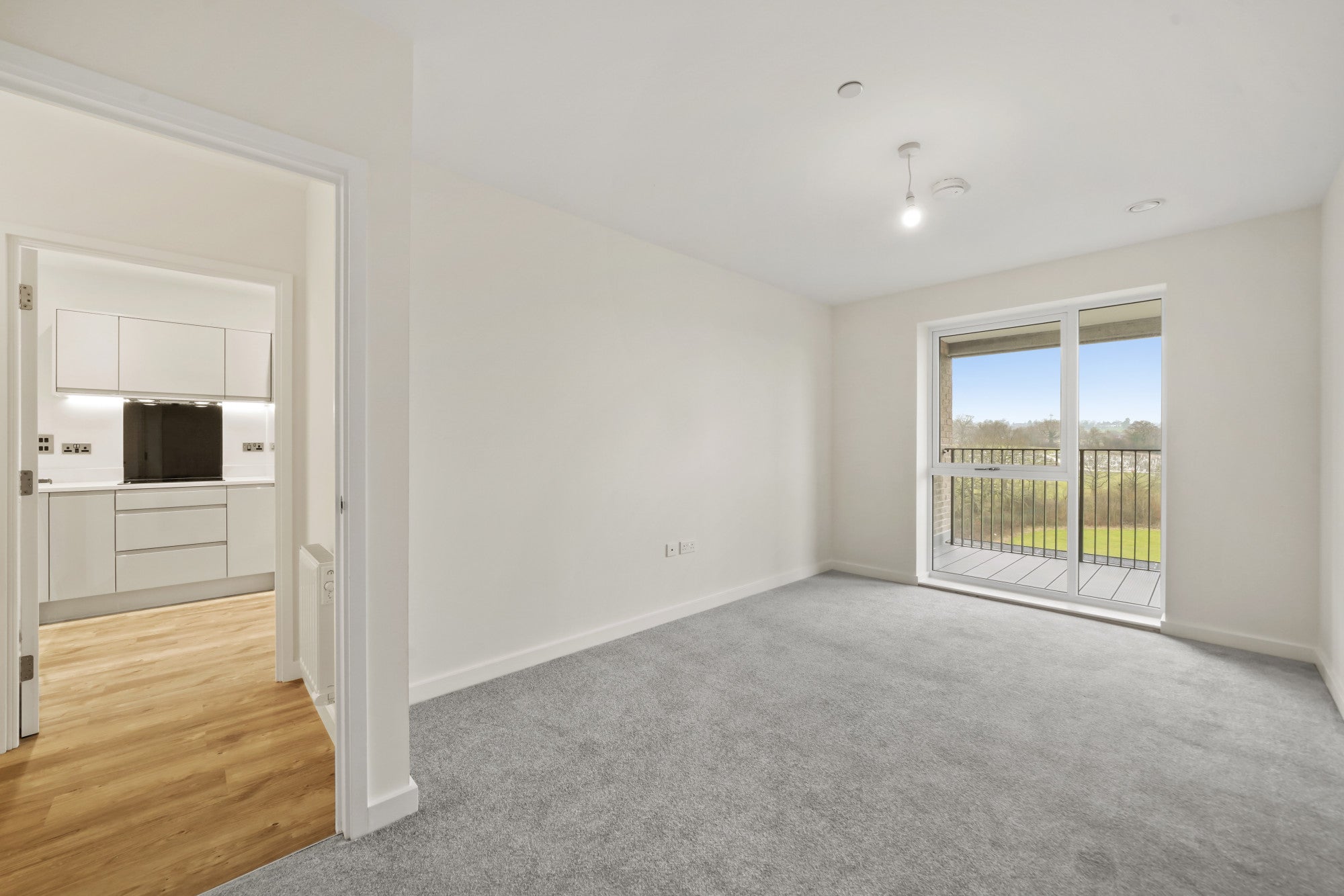 Flat Curton Close in Greater London
