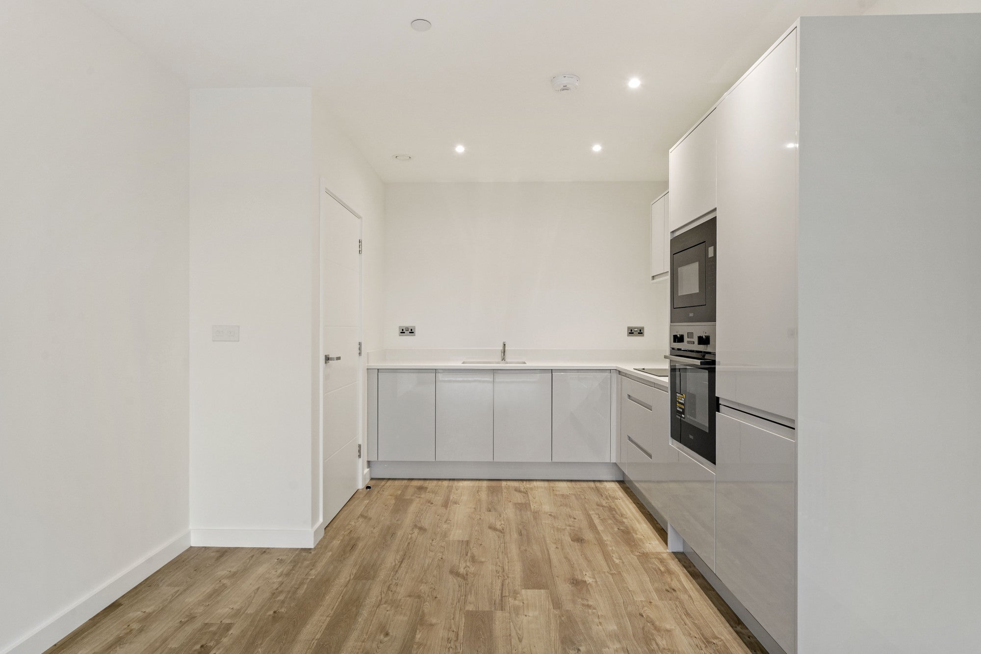 Flat Curton Close in Greater London