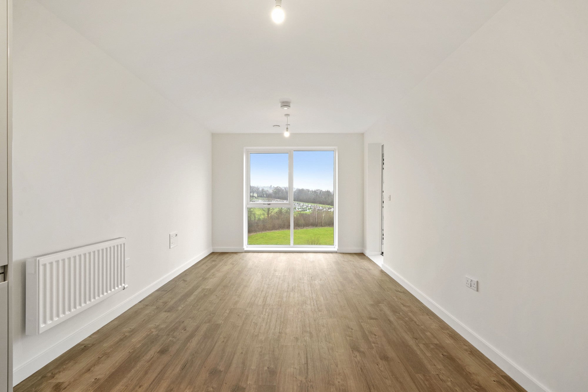 Flat Curton Close in Greater London