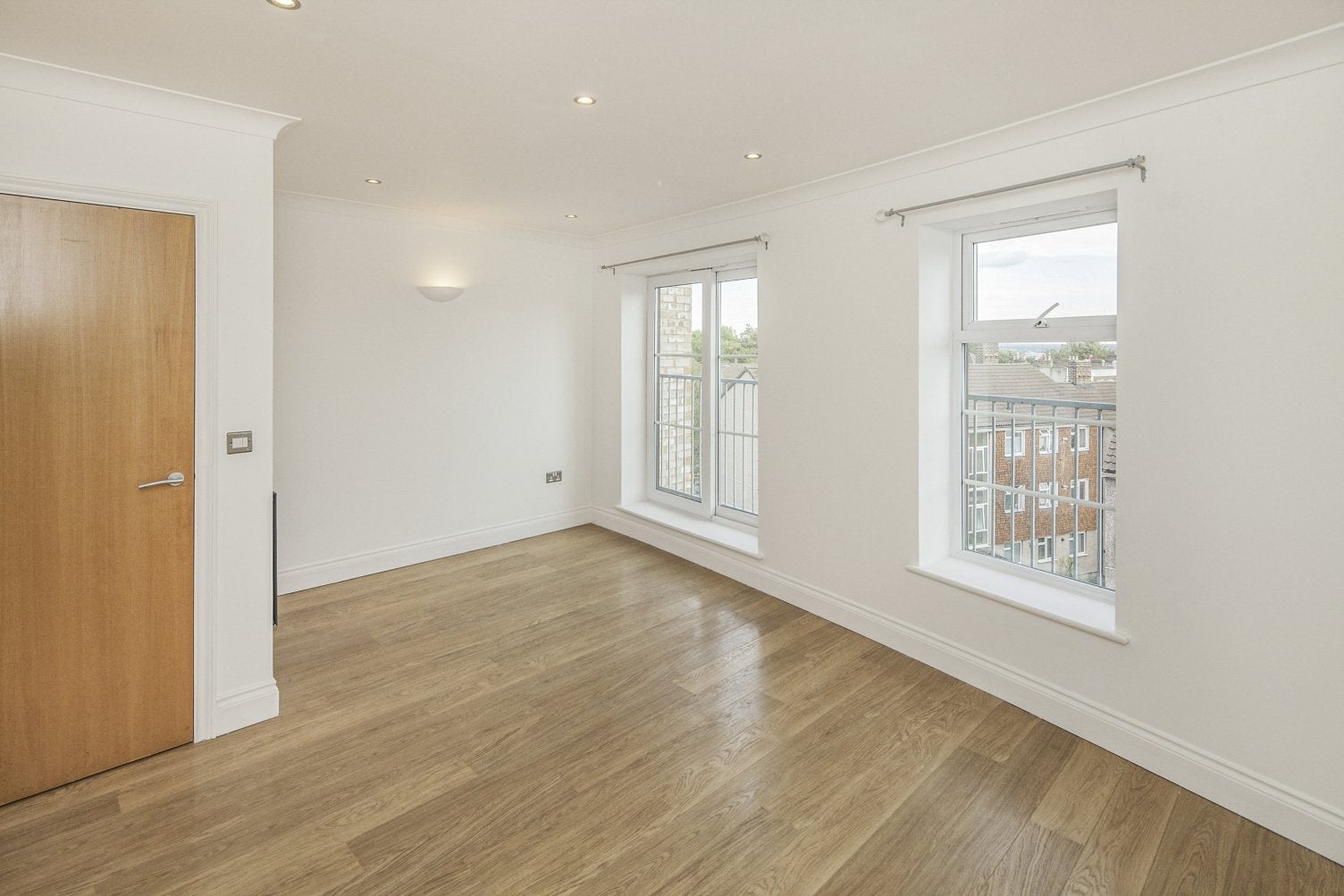 Flat Anerley Road in Greater London